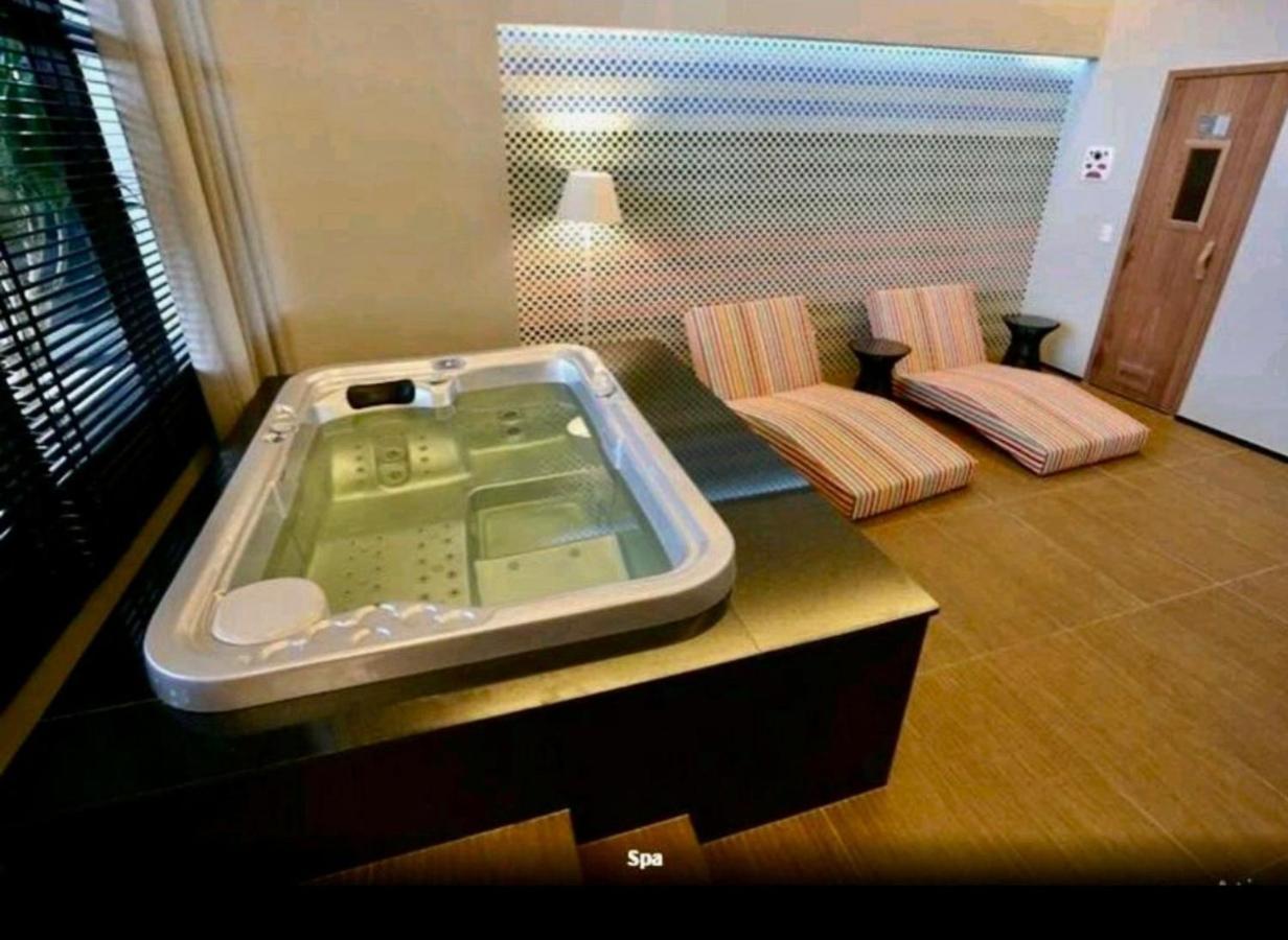 Apt Hotel Astron Mundial Salvador Esterno foto
